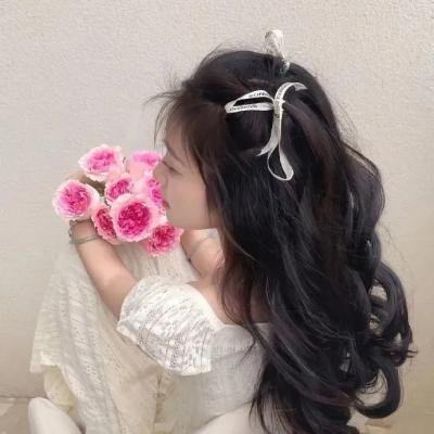 左轮手枪莉莉